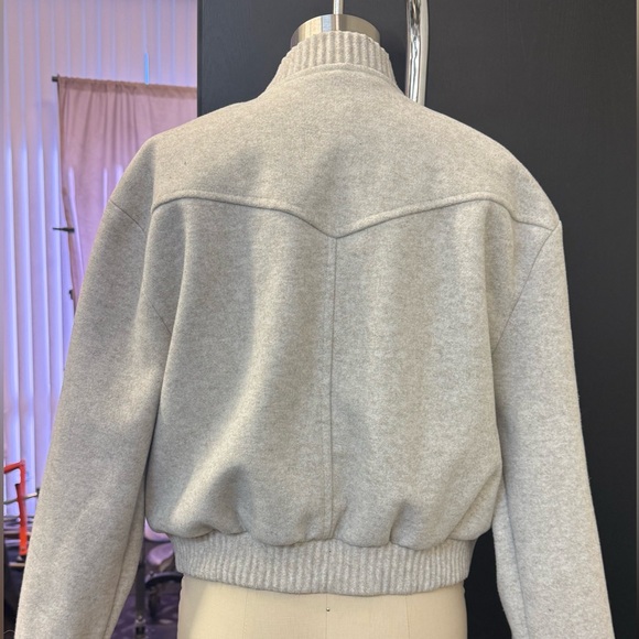 5 jacket Lululemon (4),Calvin Klein (xs), Industry (s) Love tree (s), Zara (xs) - Picture 8 of 16